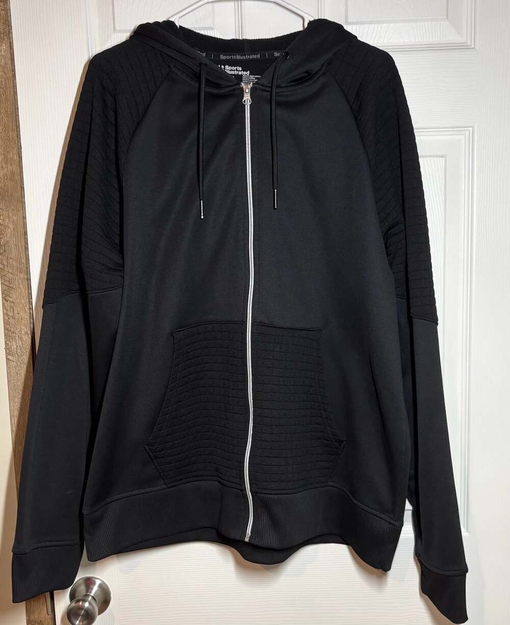 Sports Illustrated Men's Black Quilted Panel Full Zip Hoodie XL